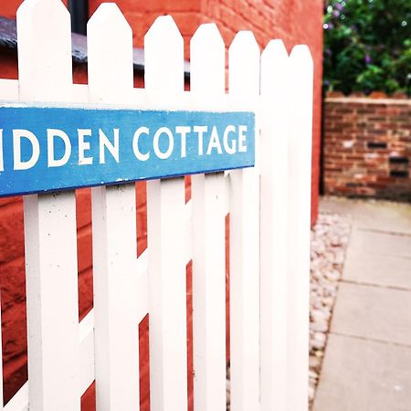 Hidden Cottage By The Suffolk Cottage Collection Aldeburgh Exteriör bild